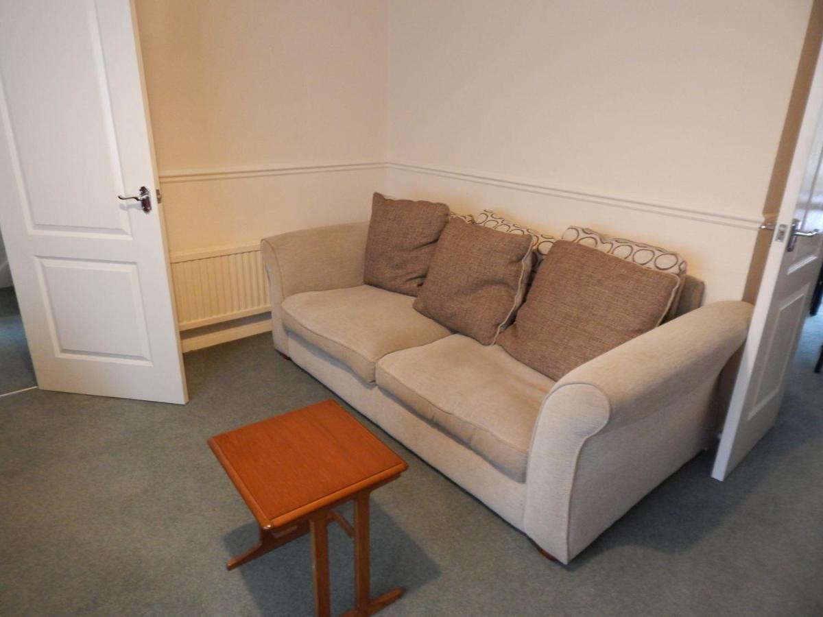 Spacious 3 Bdr House With Parking-Families-Corporate Groups By Orbitat Accommodations Cambridge Exterior foto