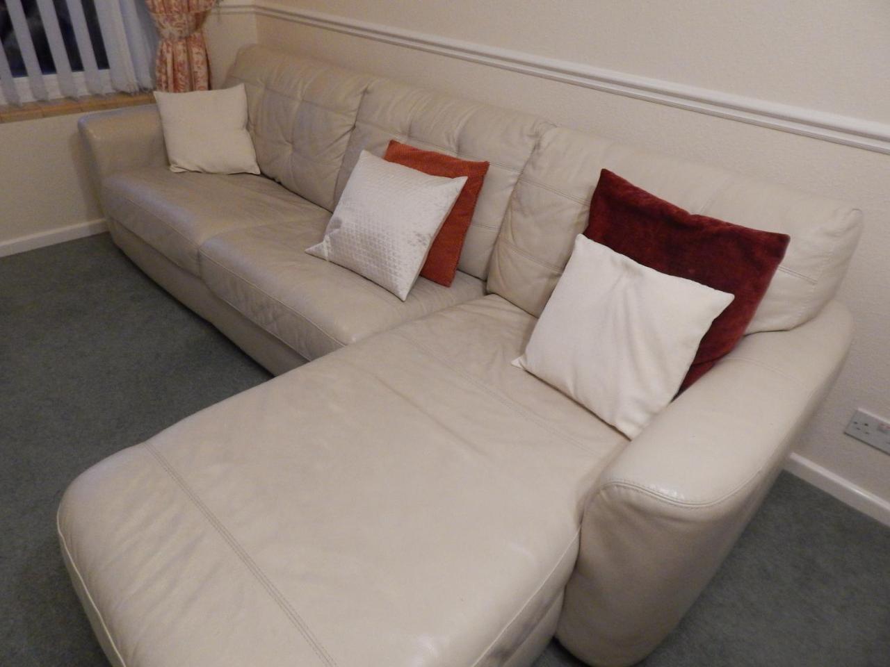 Spacious 3 Bdr House With Parking-Families-Corporate Groups By Orbitat Accommodations Cambridge Exterior foto